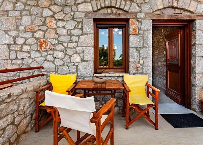 Stone Dukes * Parálion Ástros