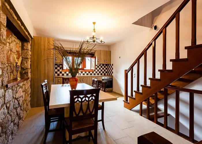 Villa Stone Dukes Parálion Ástros