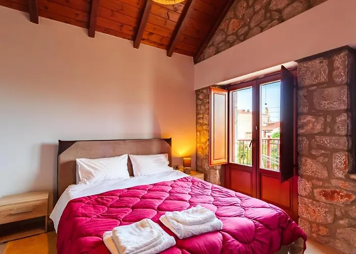 Stone Dukes * Parálion Ástros