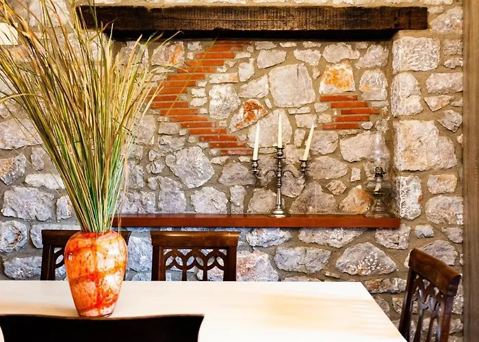 Stone Dukes * Parálion Ástros