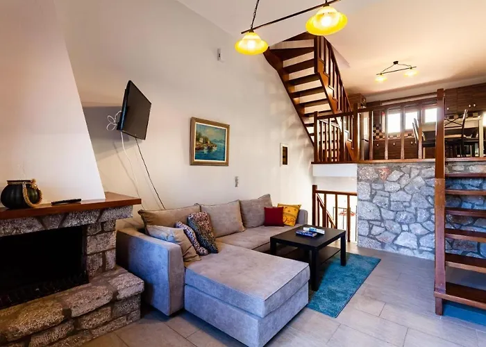 Villa Stone Dukes Parálion Ástros