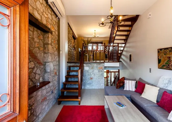 Villa Stone Dukes Parálion Ástros